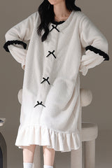 Mute Sheep Sleeve Detail