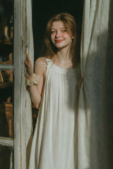 Curtainwake Nightdress